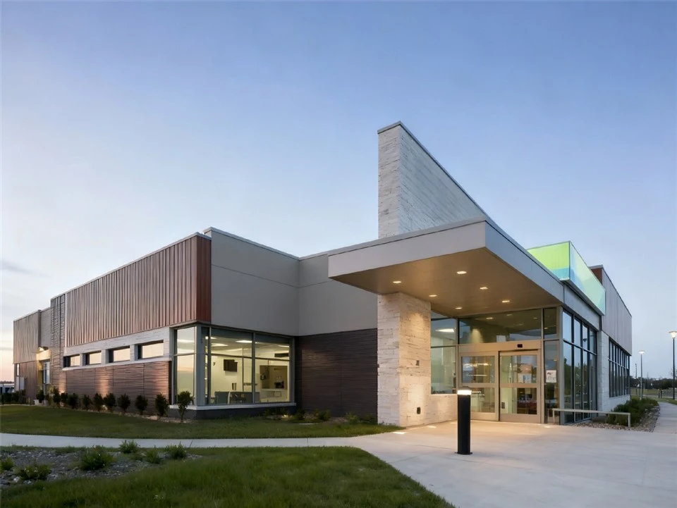 modern-steel-structure-medical-building-facility modern-steel-structure-medical-building-facility